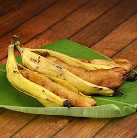 Banana fritters-pazhampori